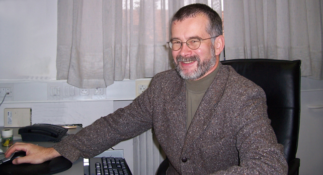 http://www.globalfamilydoctor.com/site/DefaultSite/filesystem/images/BioPics/svab.jpg