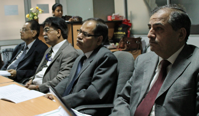 (l to r) Dr Ramnik Parekh President FFPAI, Dr Basharat Ali, Chair SAPCRN; Prof Waris Qidwai, Chair WONCA working party on research; Dr Noor Ahmad Akhtar