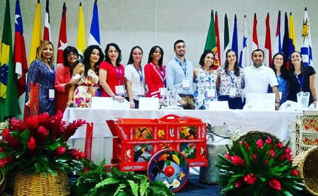 Des représentants de Waynakay (Mouvement des jeunes médecins WONCA d'Amérique centrale et d'Amérique du Sud) présents au 6ème sommet de médecine familiale ibéro-américaine