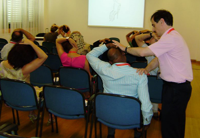 José Miguel Bueno-Ortiz presented a practical workshop Low back pain: What can we do in our surgery?